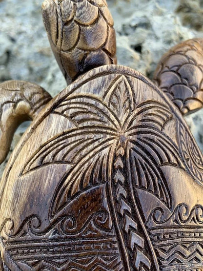 Hawaiian Turtle ResinCarving