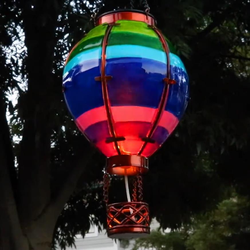 Hot air balloon solar simulated flame lantern