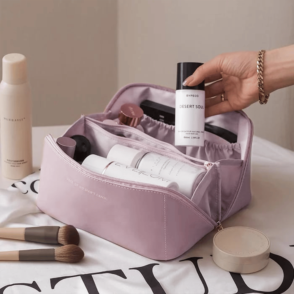🔥Large capacity travel cosmetic bag