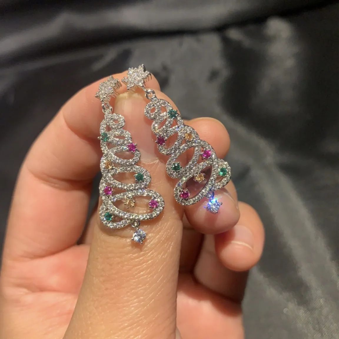 🎄CHRISTMAS HOT SALE✨SHINY CHRISTMAS TREE EARRINGS(Buy 3 Get Free Shipping)